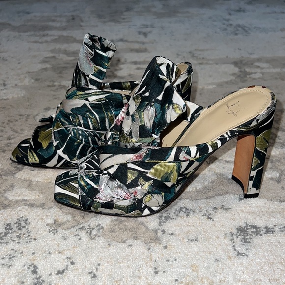 Marc Fisher Mules - Picture 1 of 4